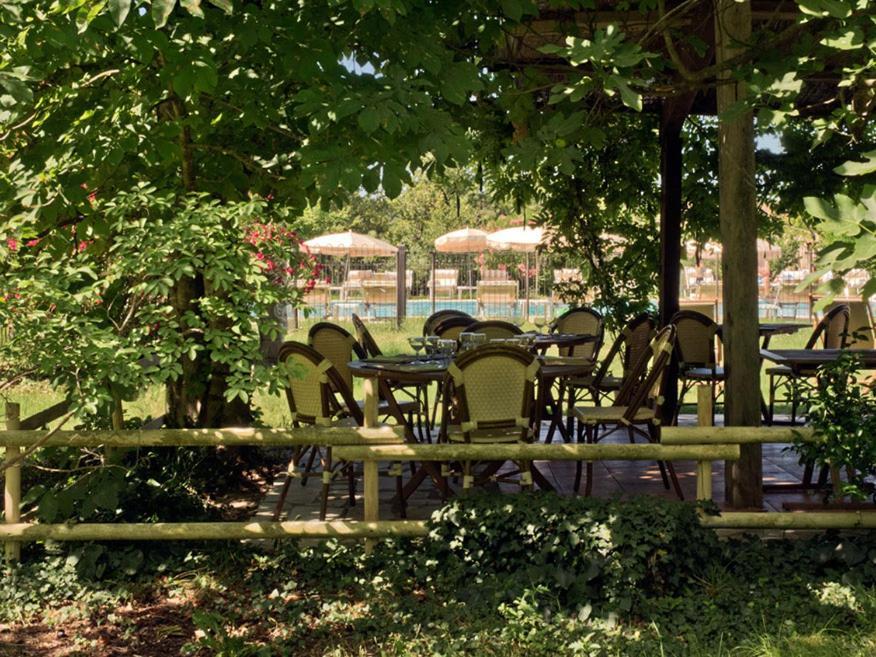 Hotel-Restaurant Le Moulin De La Camandoule Fayence Kültér fotó