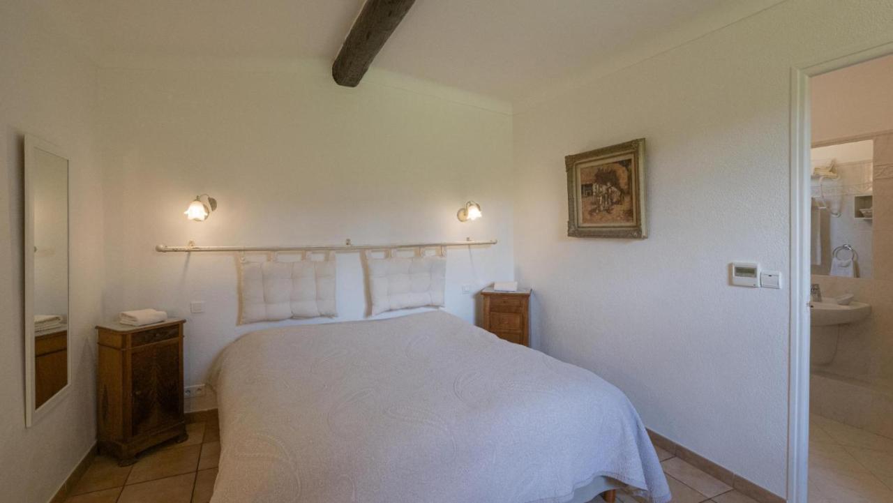 Hotel-Restaurant Le Moulin De La Camandoule Fayence Kültér fotó