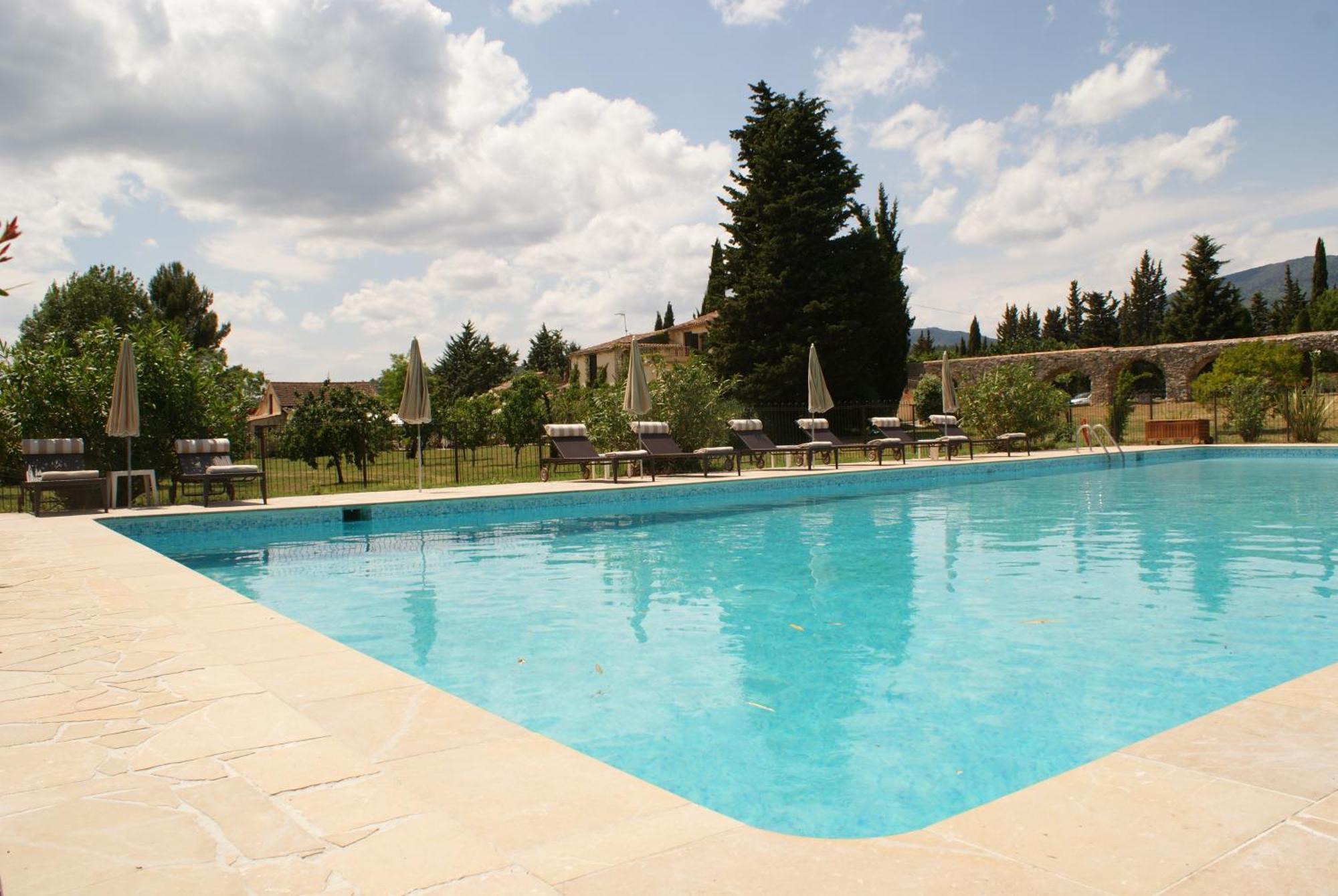 Hotel-Restaurant Le Moulin De La Camandoule Fayence Kültér fotó