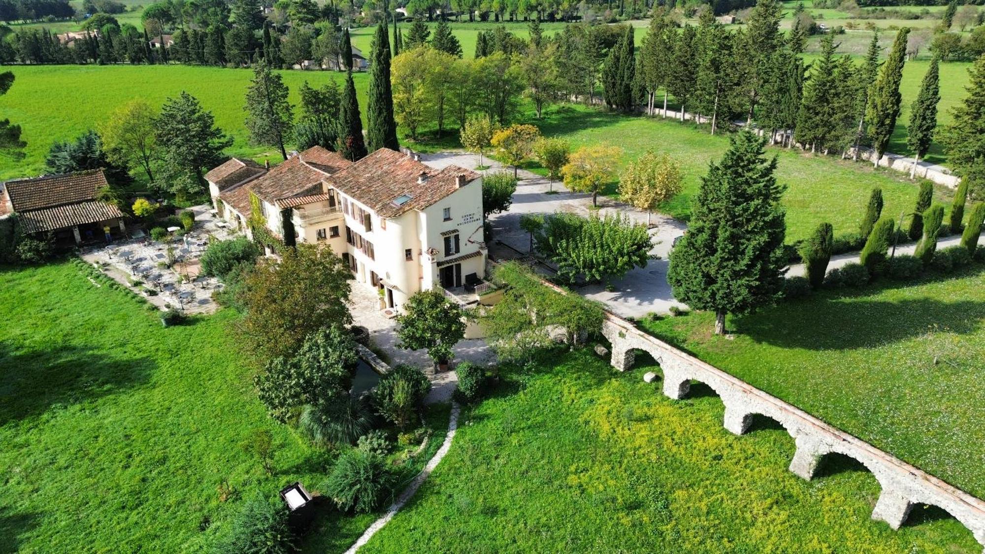 Hotel-Restaurant Le Moulin De La Camandoule Fayence Kültér fotó
